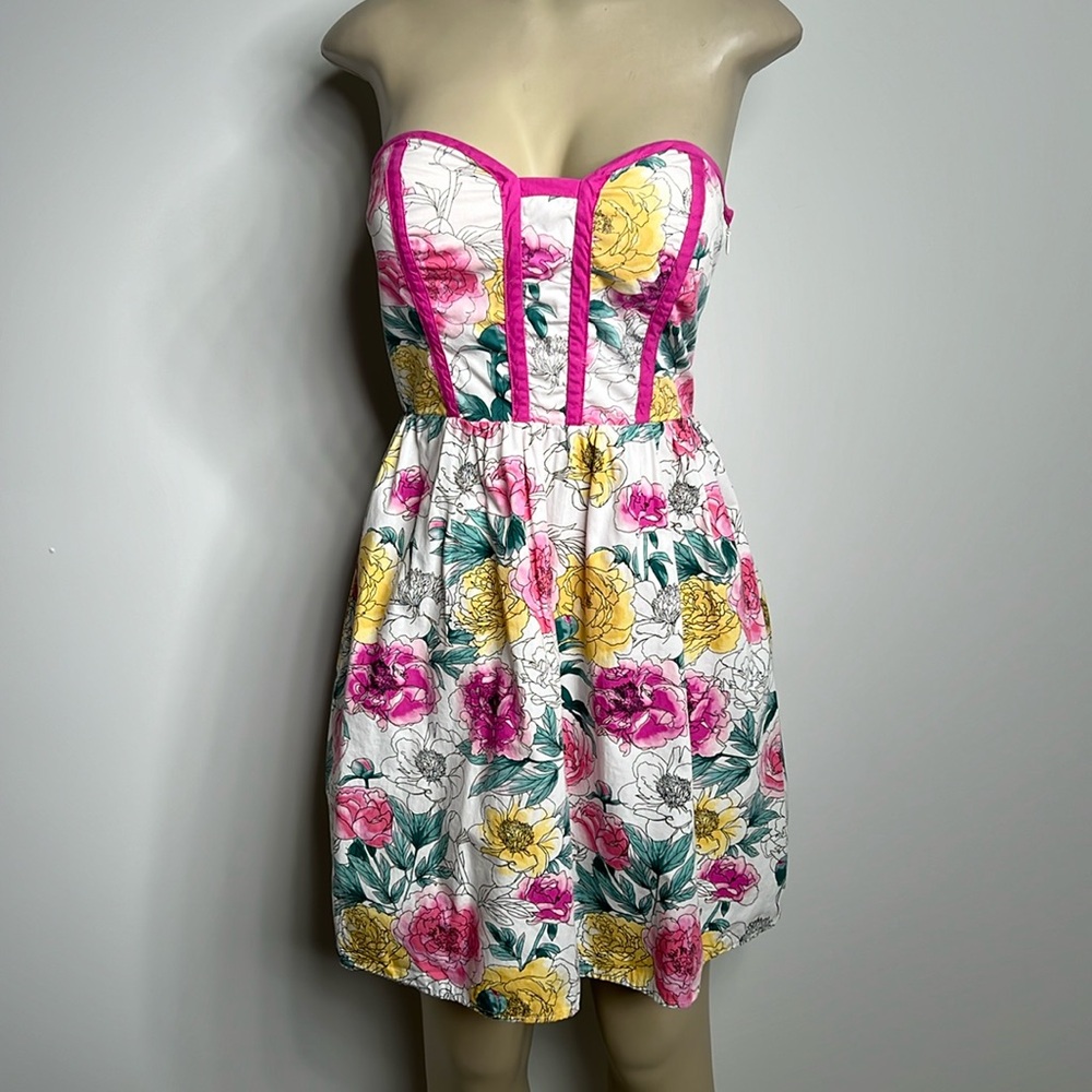 Kandy Kiss size 3 floral mini dress